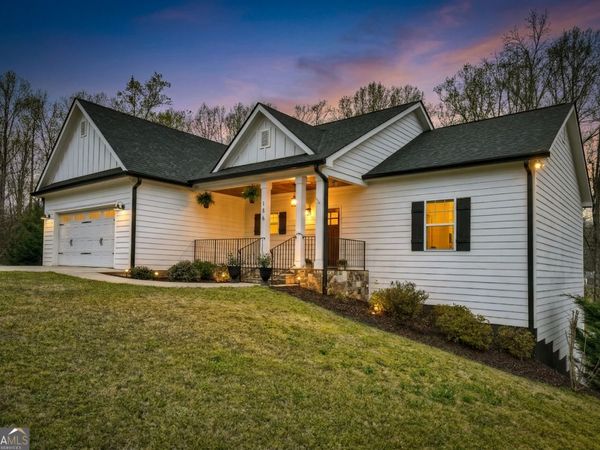 186 Meadow Circle, Ellijay, GA 30540