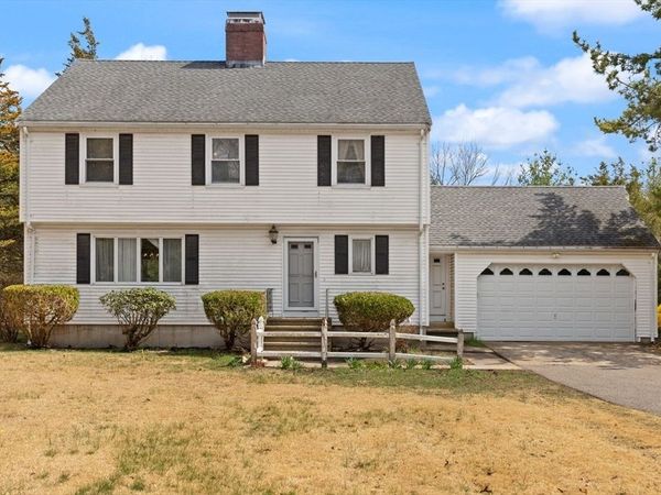 726 Blue Hill Ave, Milton, MA 02186