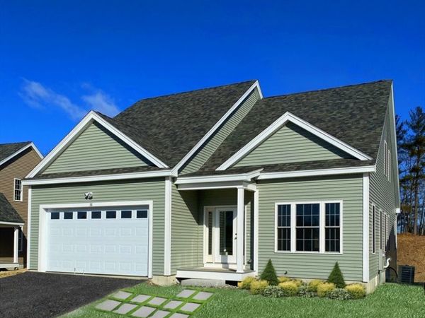 197A Crownshield, Unit 16A, Uxbridge, MA 01569