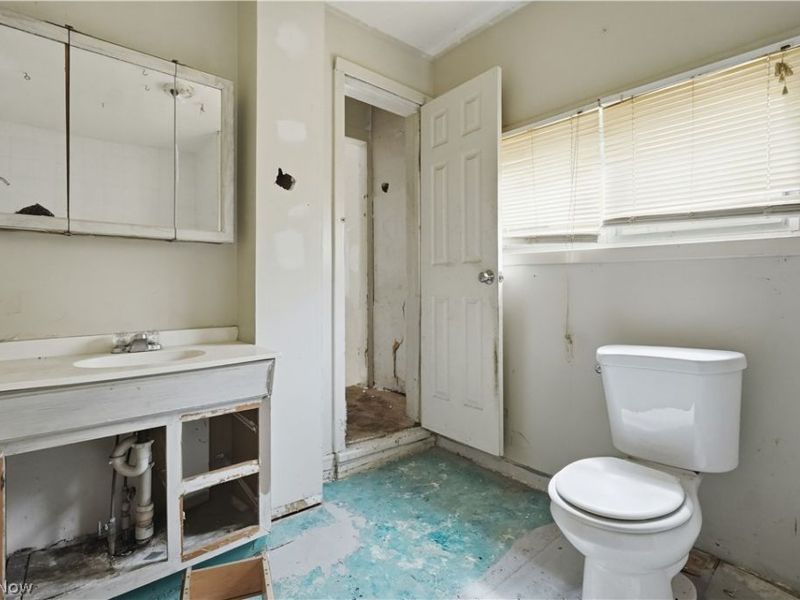 820 Brown Street, Akron, OH 44311 Photo 13