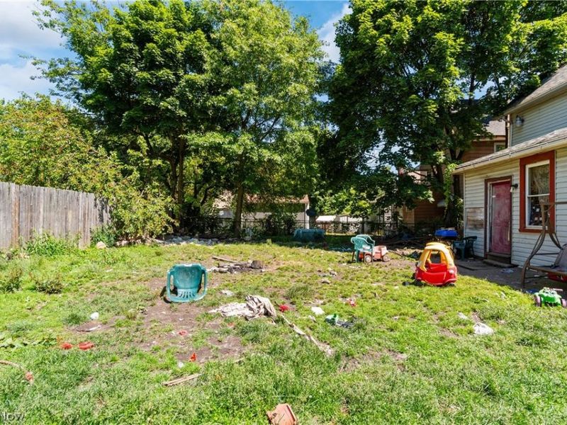 820 Brown Street, Akron, OH 44311 Photo 9