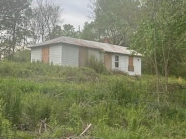 280 Petrea Road , Lexington, NC 27295