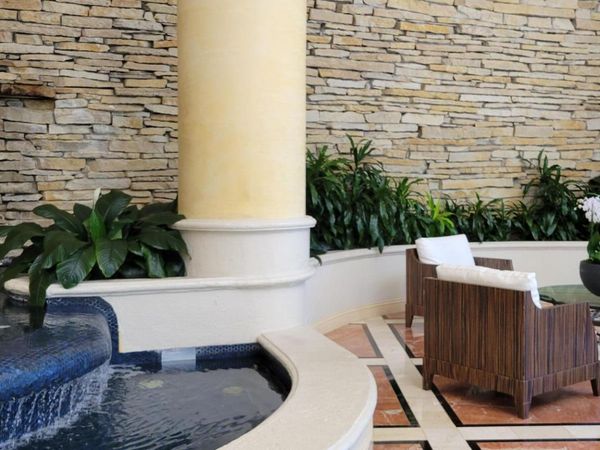 20281 E Country Club Drive E, Unit 503, Aventura, FL 33180