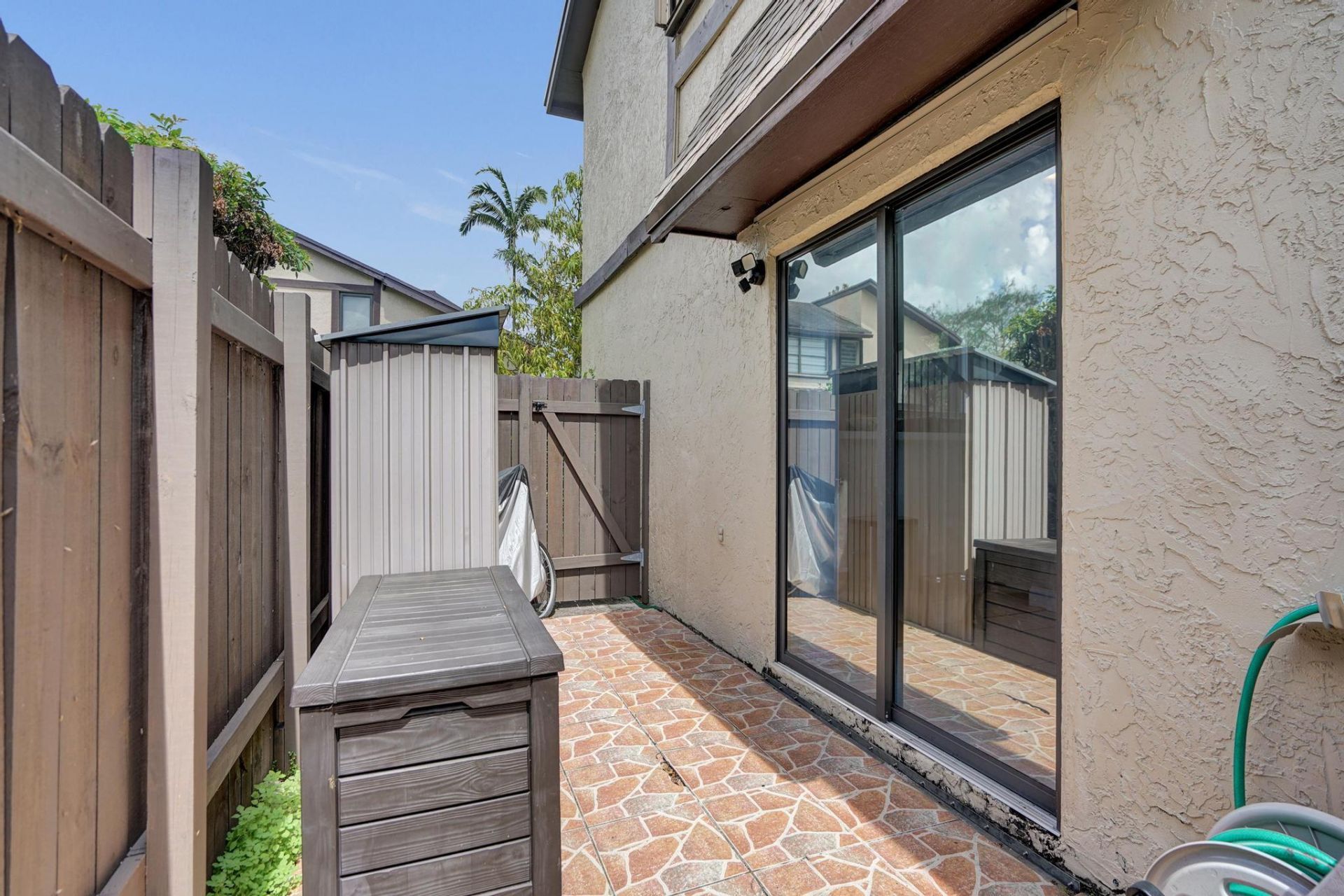 2321 Bayberry Drive, Pembroke Pines, FL 33024 Photo