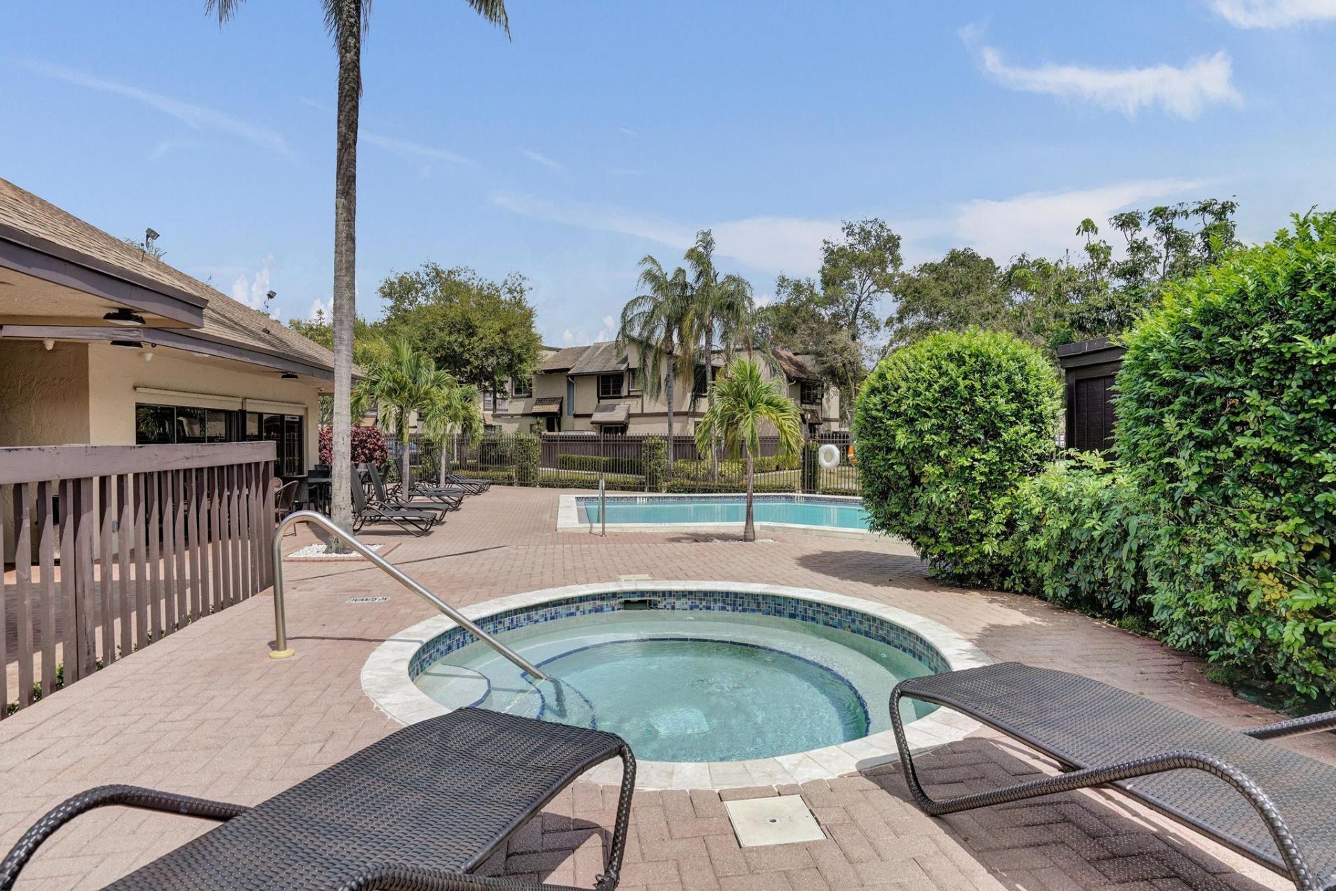 2321 Bayberry Drive, Pembroke Pines, FL 33024 Photo