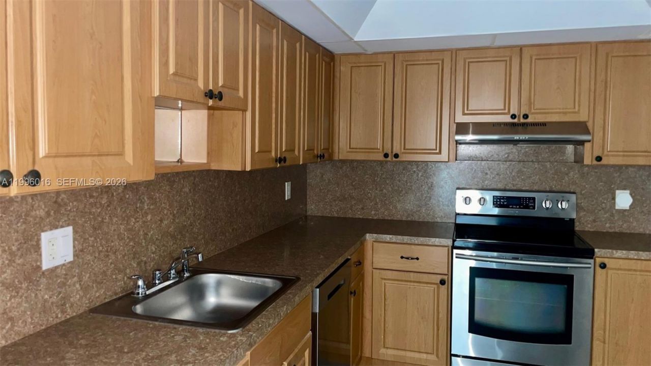 405 N Ocean Blvd, Unit 527, Pompano Beach, FL 33062 Photo