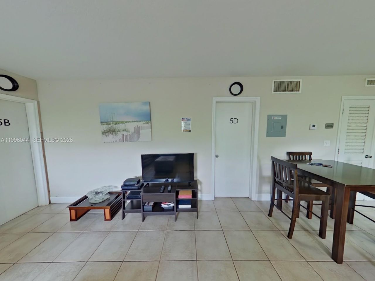 715 NE 6th St, Unit 5A, Fort Lauderdale, FL 33304 Photo