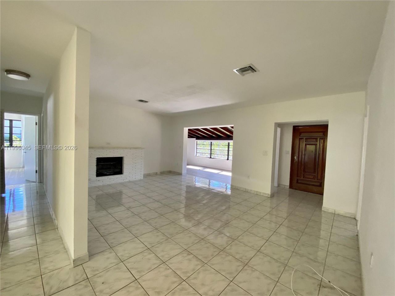 1101 Bay Dr, Miami Beach, FL 33141 Photo