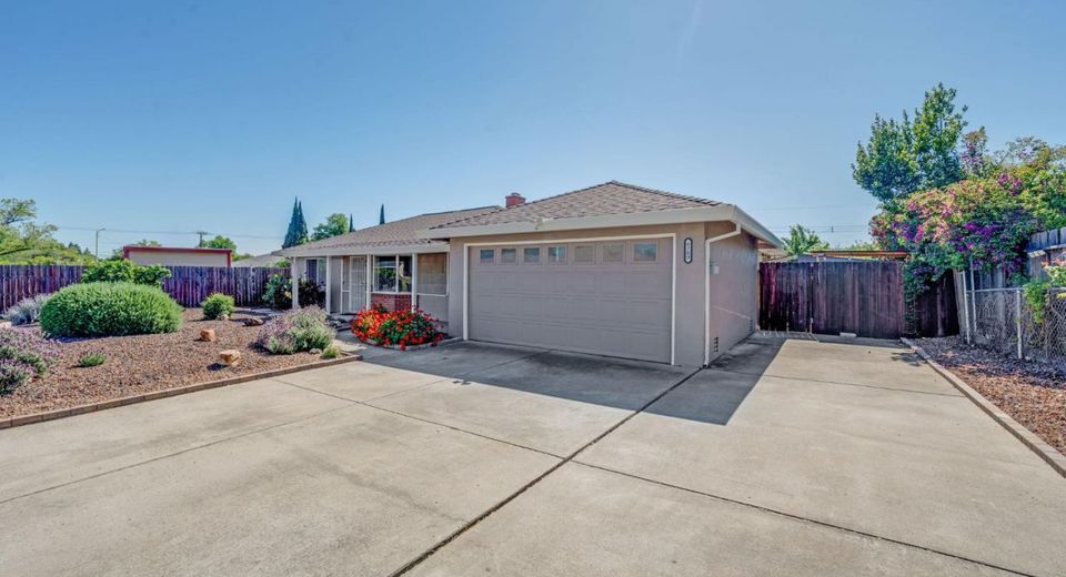 6209 Channing Dr, North Highlands, CA 95660 Photo
