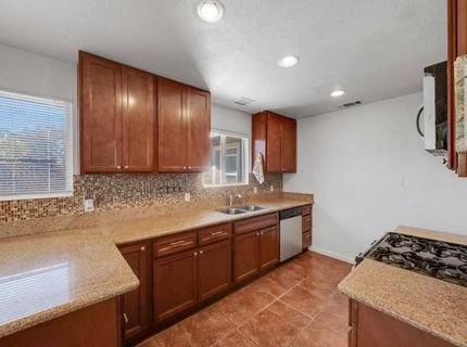 6209 Channing Dr, North Highlands, CA 95660 Photo