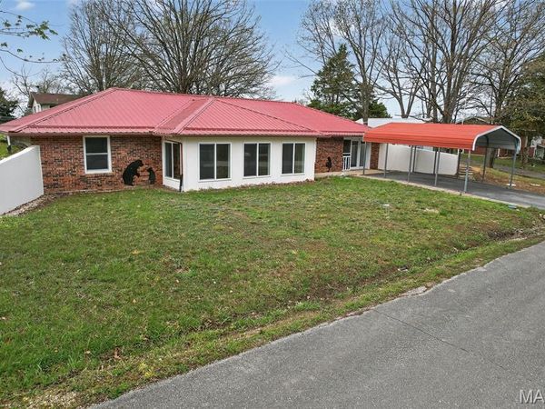 22655 Lap Lane, Waynesville, MO 65583
