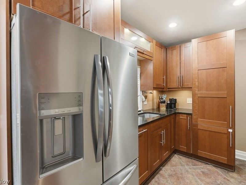 212 Marguerite Avenue , Cuyahoga Falls, OH 44221 Photo 9