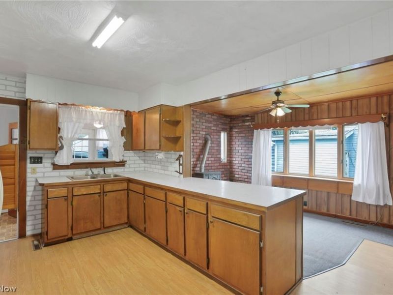 140 S Valley Street, Unit 140, Corning, OH 43730 Photo 26