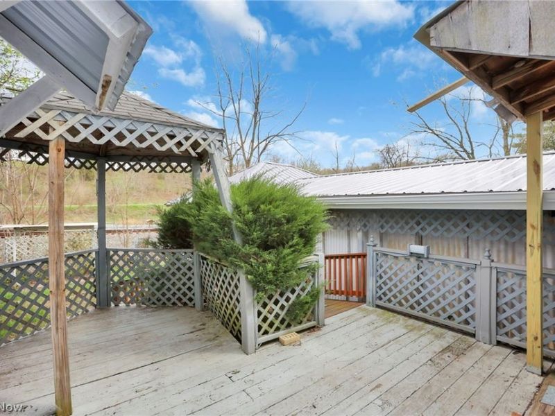 140 S Valley Street, Unit 140, Corning, OH 43730 Photo 36