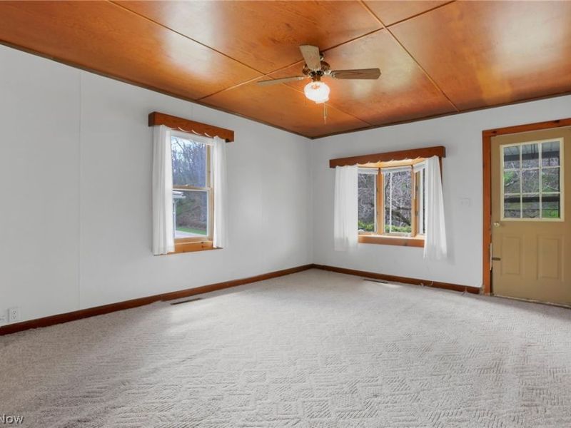 140 S Valley Street, Unit 140, Corning, OH 43730 Photo 39