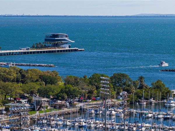 199 DALI BOULEVARD , Unit 1002, ST PETERSBURG, FL 33701