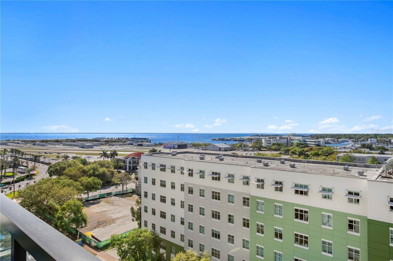 199 Dali Boulevard, Unit 1002, Saint Petersburg, FL 33701 Photo