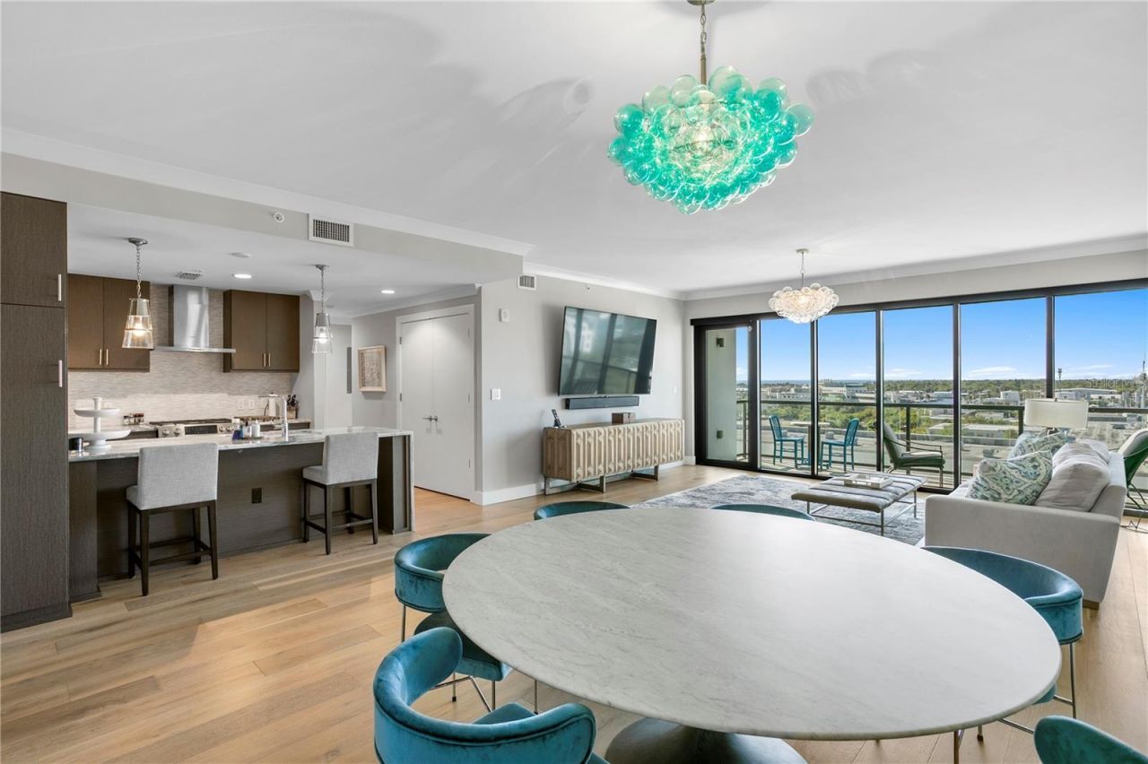 199 Dali Boulevard, Unit 1002, Saint Petersburg, FL 33701 Photo