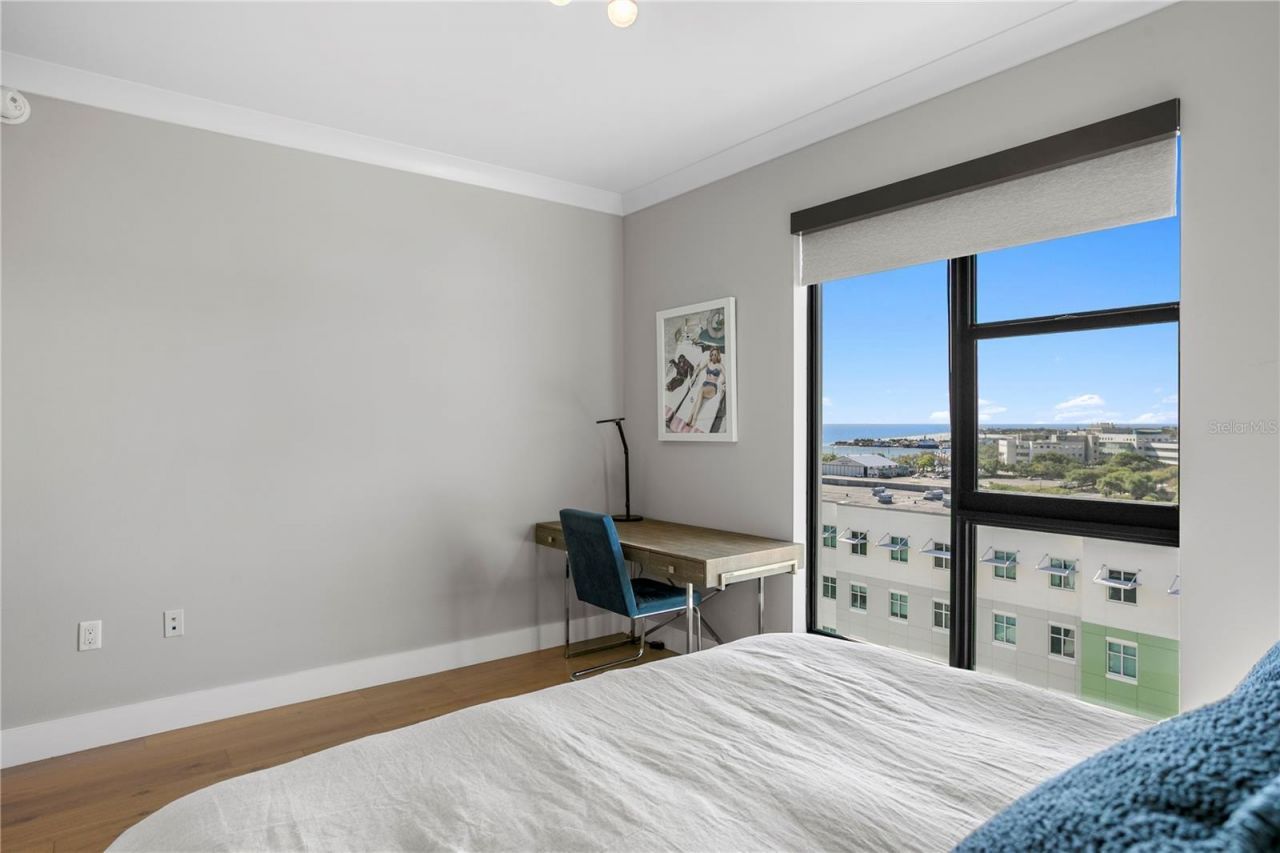 199 Dali Boulevard, Unit 1002, Saint Petersburg, FL 33701 Photo