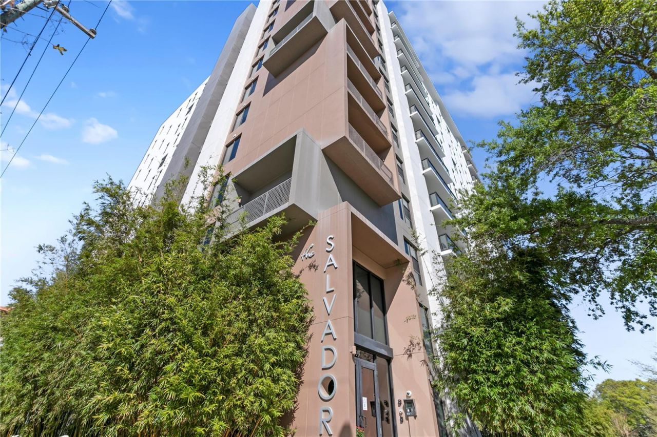 199 Dali Boulevard, Unit 1002, Saint Petersburg, FL 33701 Photo