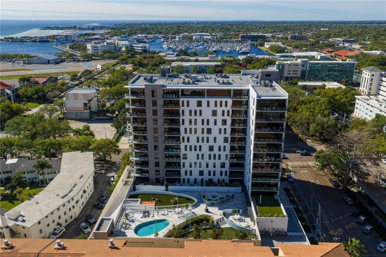 199 Dali Boulevard, Unit 1002, Saint Petersburg, FL 33701 Photo
