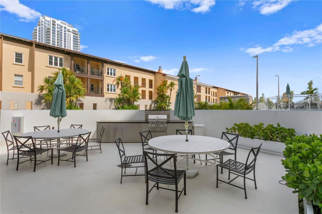 199 Dali Boulevard, Unit 1002, Saint Petersburg, FL 33701 Photo