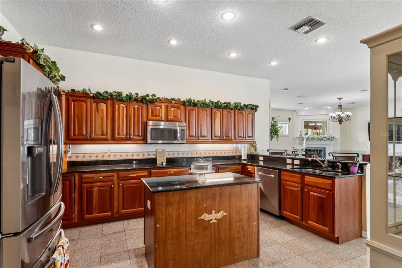 13114 Kildeer Road , Weeki Wachee, FL 34614 Photo