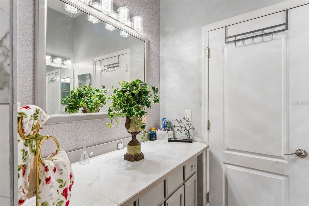 13114 Kildeer Road , Weeki Wachee, FL 34614 Photo