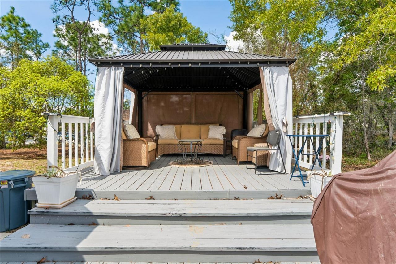 13114 Kildeer Road , Weeki Wachee, FL 34614 Photo