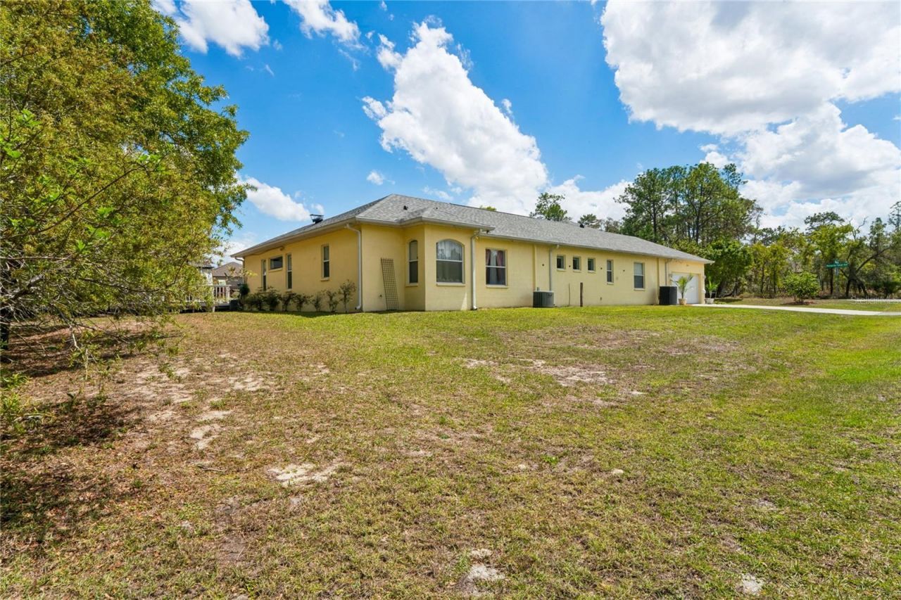 13114 Kildeer Road , Weeki Wachee, FL 34614 Photo