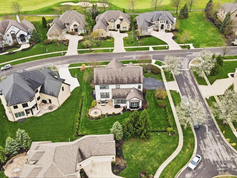 8149 Grant Drive, Dublin, OH 43017 Photo 6