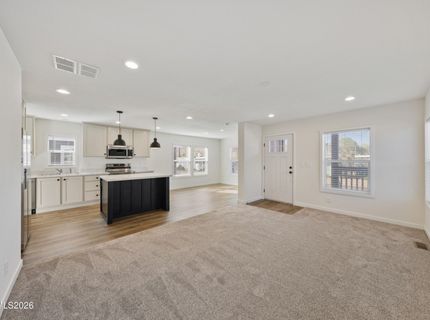 135 Fireman Row, Dayton, NV 89403 Photo