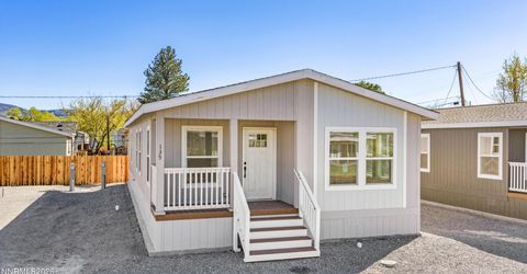 135 Fireman Row, Dayton, NV 89403 Photo