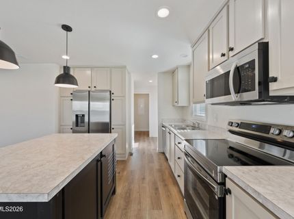 135 Fireman Row, Dayton, NV 89403 Photo