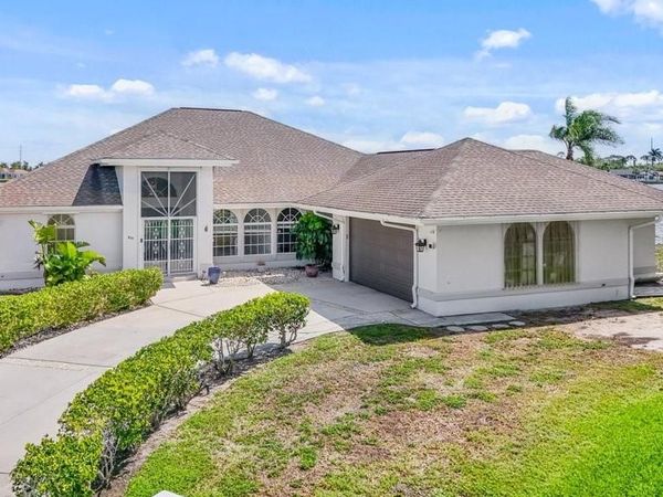 837 SW 2nd AVE , CAPE CORAL, FL 33991