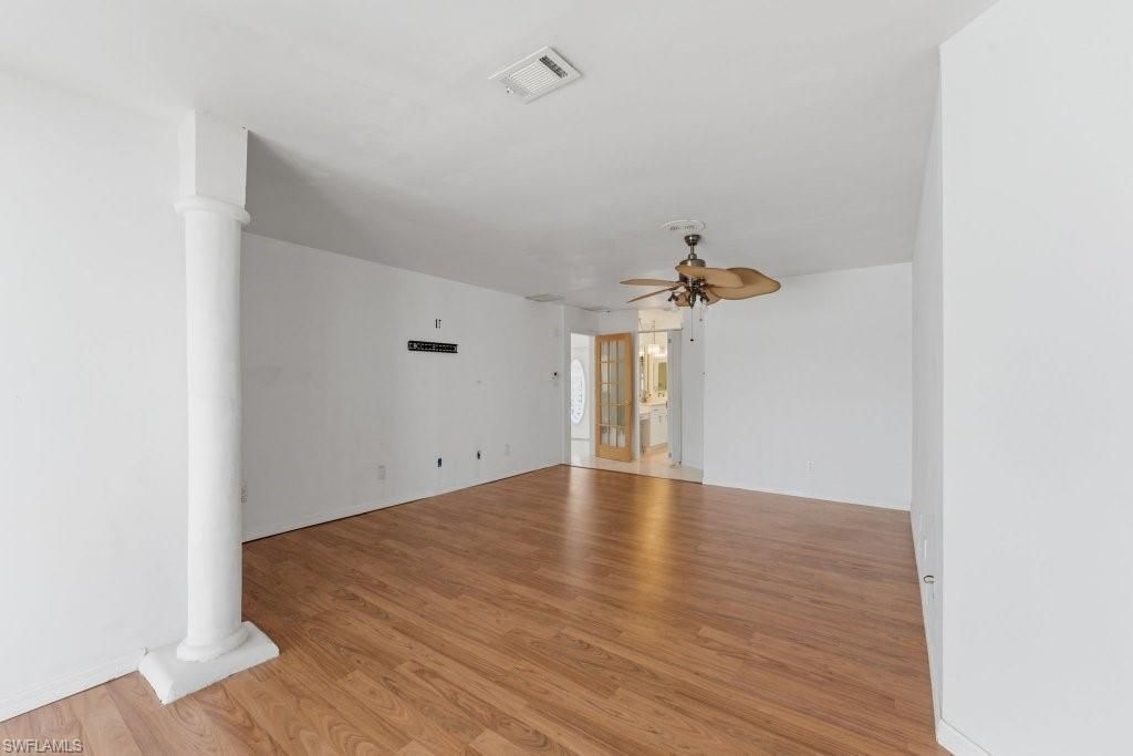 837 SW 2nd Ave, Cape Coral, FL 33991 Photo