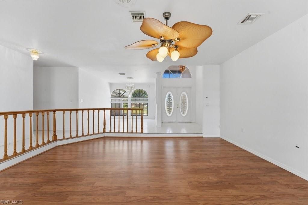 837 SW 2nd Ave, Cape Coral, FL 33991 Photo