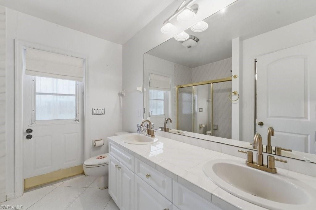 837 SW 2nd Ave, Cape Coral, FL 33991 Photo