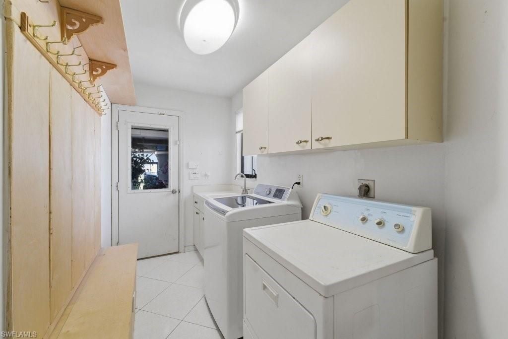 837 SW 2nd Ave, Cape Coral, FL 33991 Photo