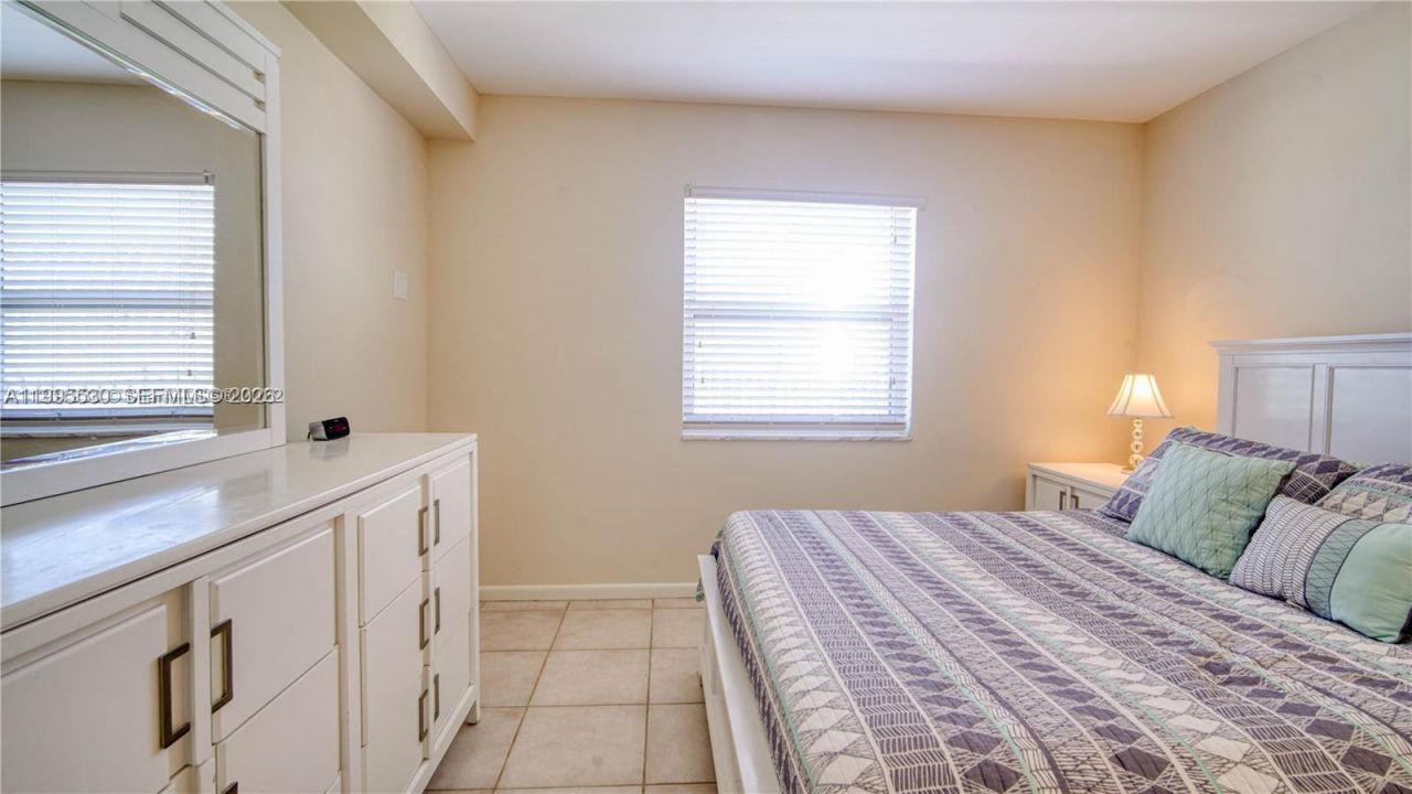 2900 Banyan St, Unit 408, Fort Lauderdale, FL 33316 Photo