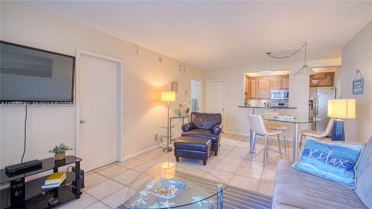 2900 Banyan St, Unit 408, Fort Lauderdale, FL 33316 Photo