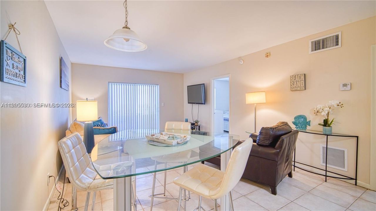 2900 Banyan St, Unit 408, Fort Lauderdale, FL 33316 Photo