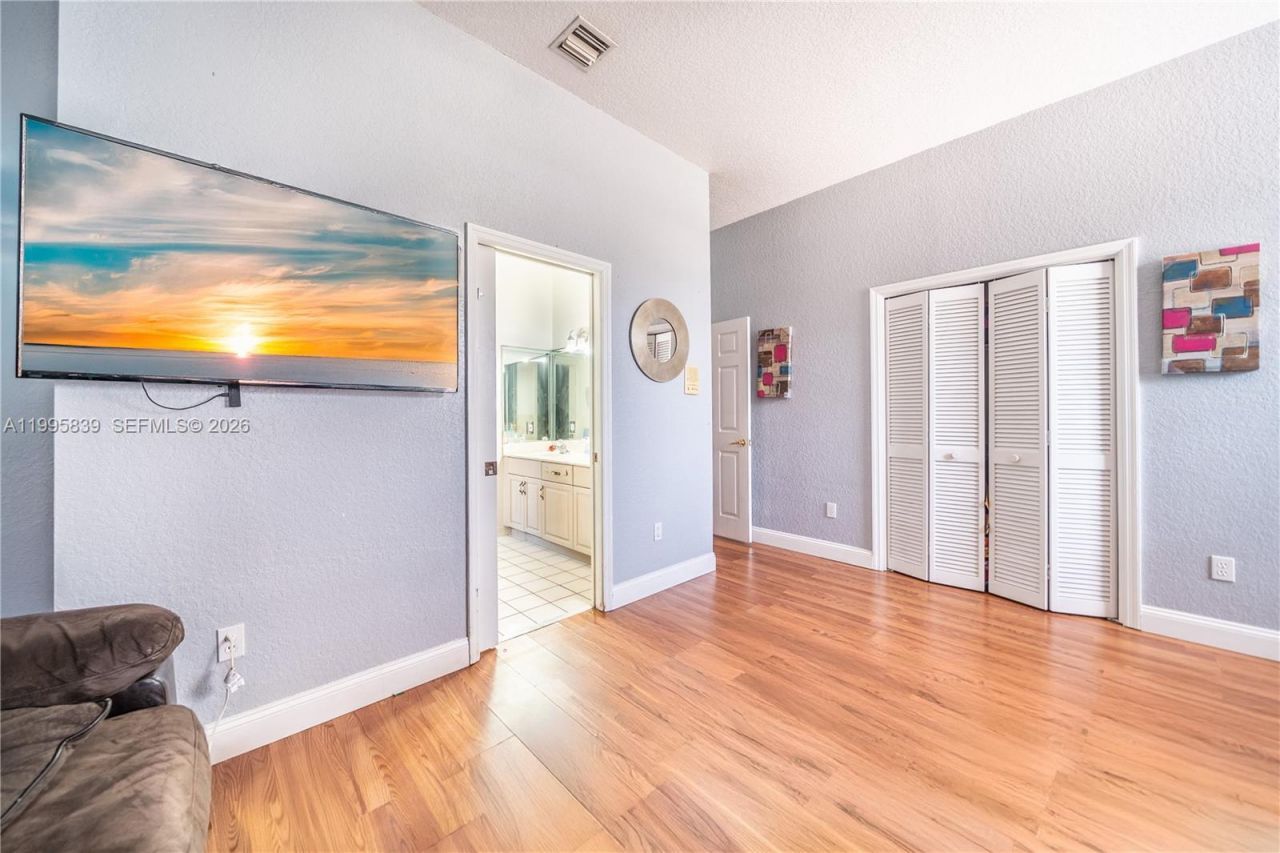 5303 SW 111th Ter , Davie, FL 33328 Photo