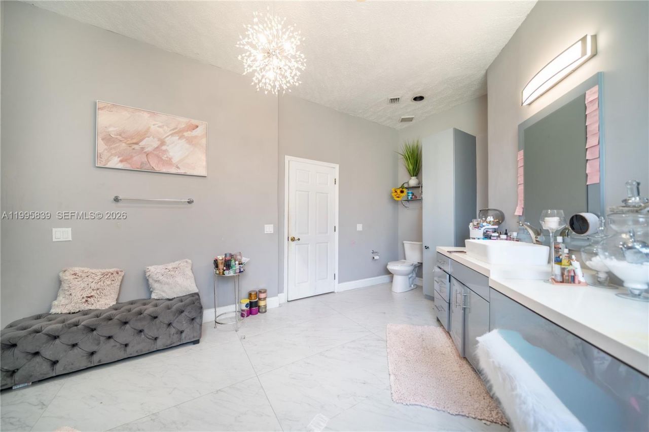 5303 SW 111th Ter , Davie, FL 33328 Photo