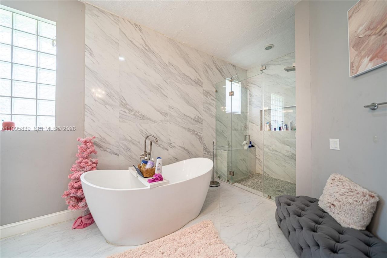 5303 SW 111th Ter , Davie, FL 33328 Photo