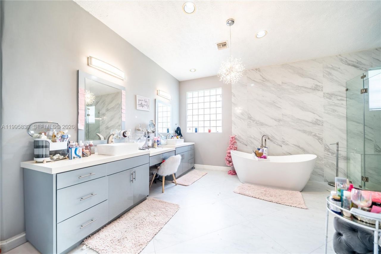 5303 SW 111th Ter , Davie, FL 33328 Photo