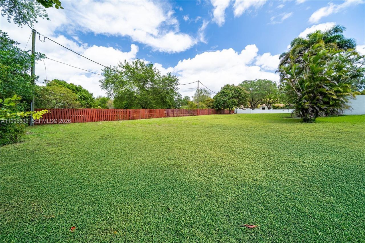 5303 SW 111th Ter , Davie, FL 33328 Photo