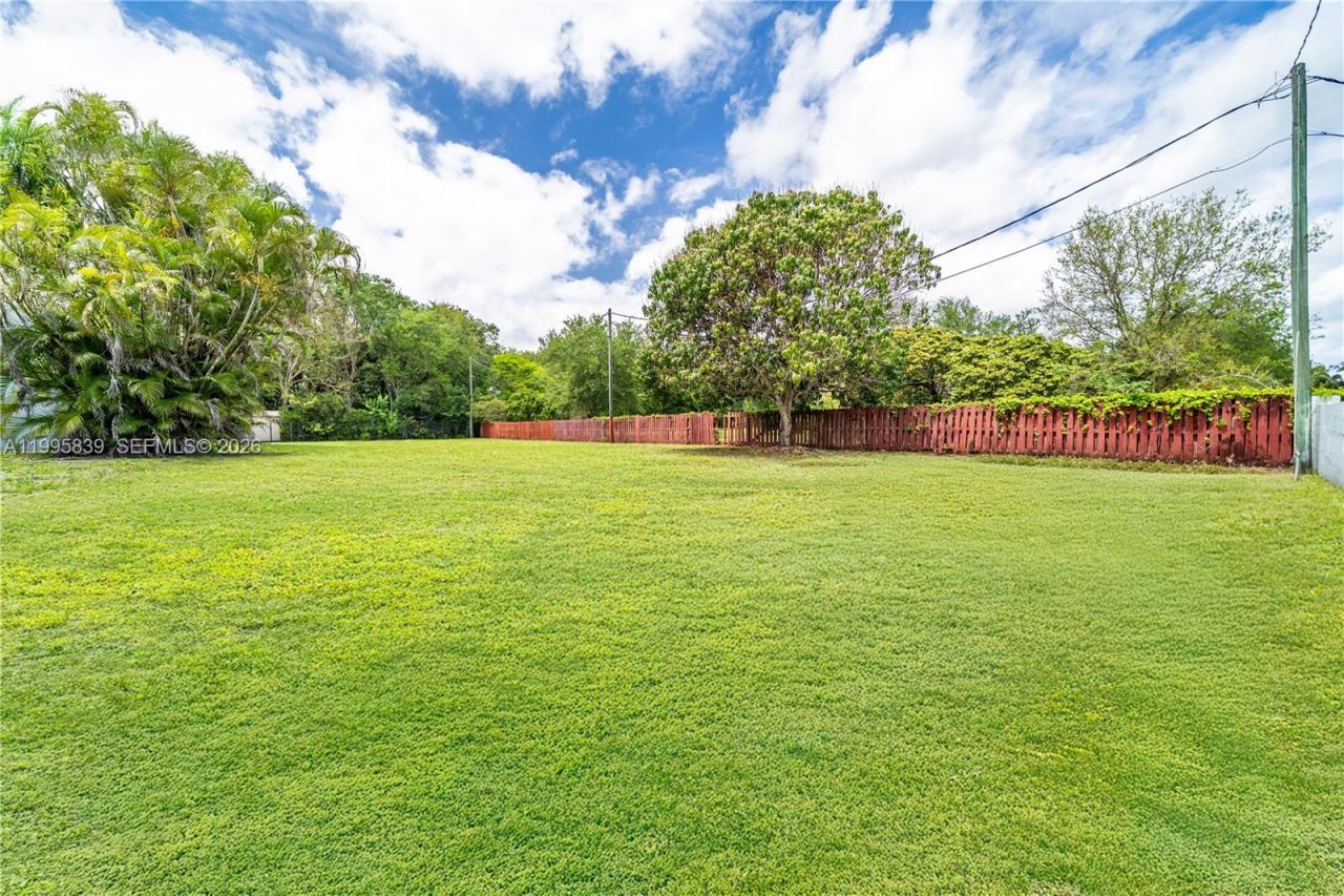 5303 SW 111th Ter, Davie, FL 33328 Photo