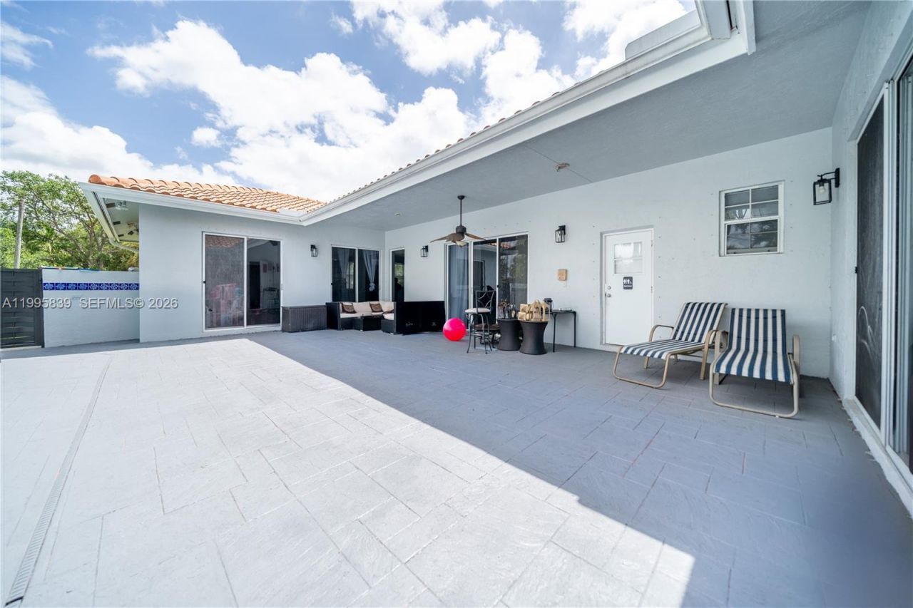 5303 SW 111th Ter , Davie, FL 33328 Photo