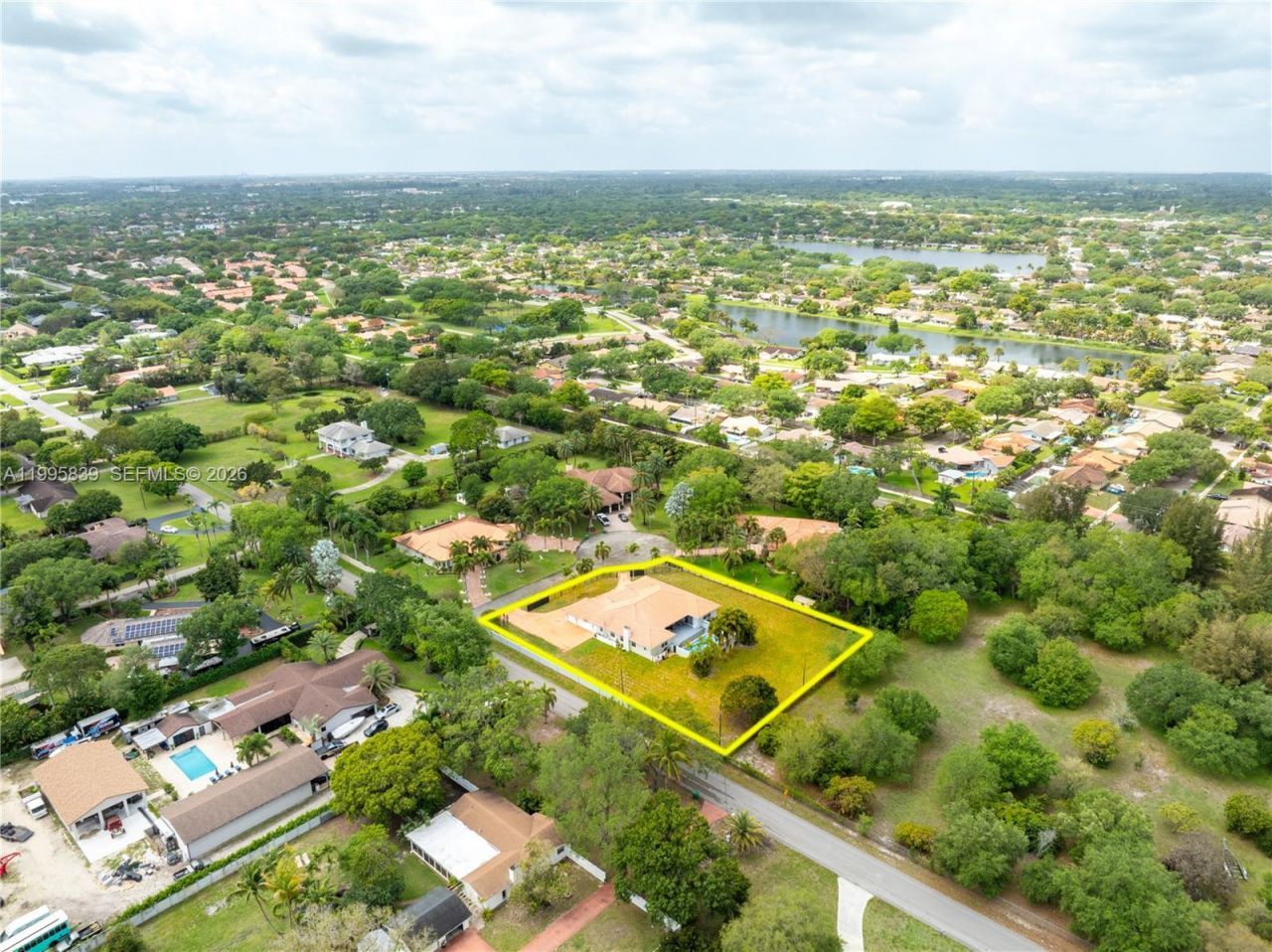 5303 SW 111th Ter , Davie, FL 33328 Photo